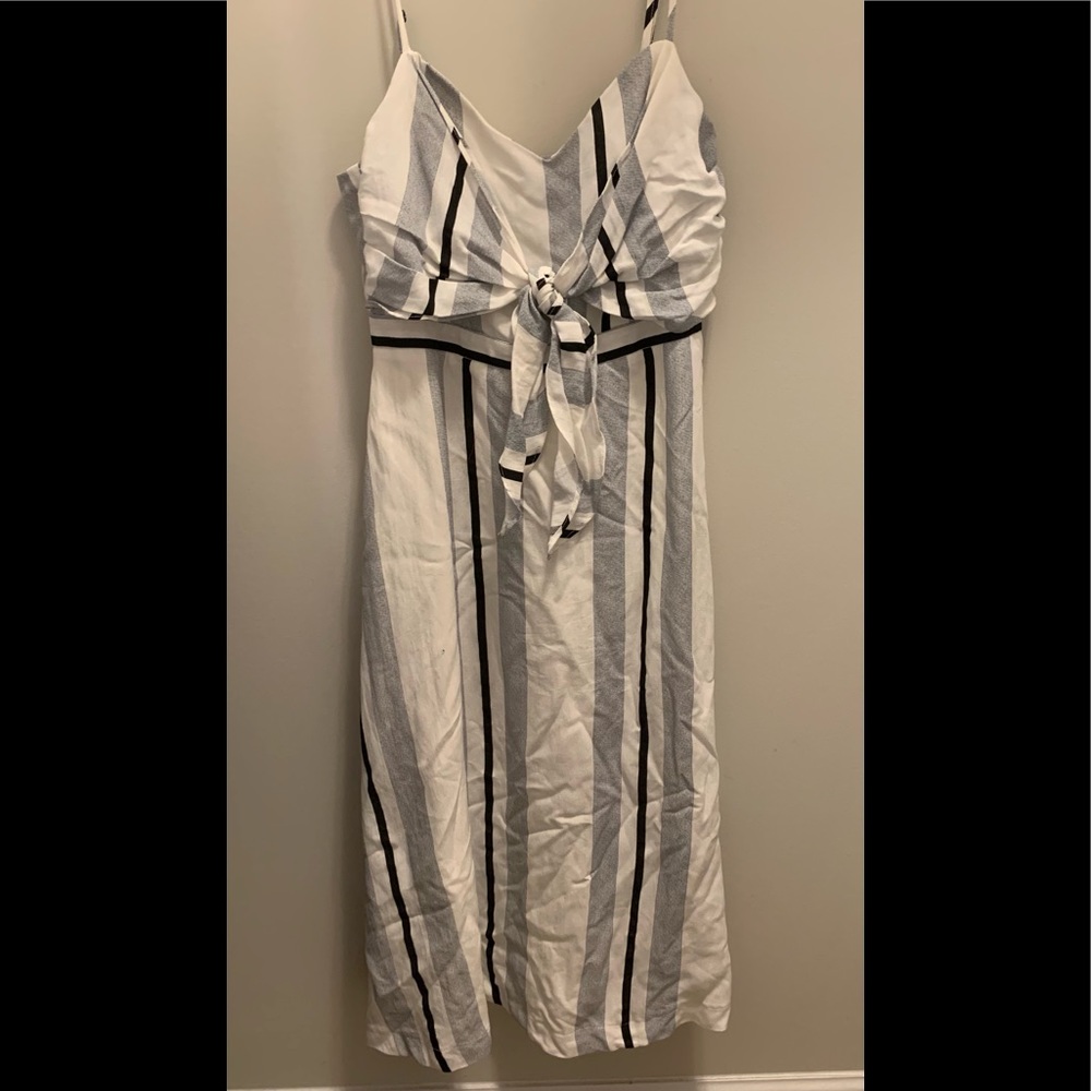 Midi stripped dress with front tie feature and key hole back